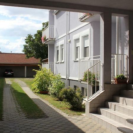 Appartement Berni Strebersdorf Ngoại thất bức ảnh